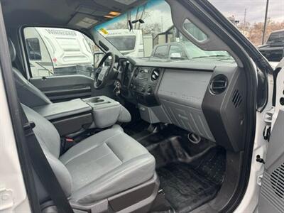 2014 Ford F-250 XL  crew cab 4X4 FLAT BED - Photo 10 - Prescott, AZ 86301