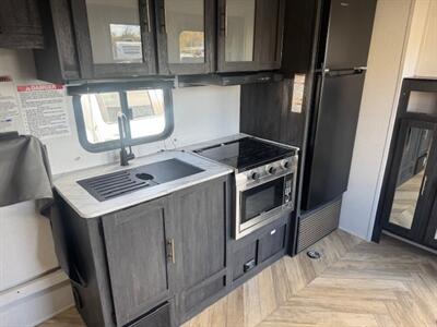 2022 Forest River Ozark Ascent TOY HAULER - Photo 61 - Prescott, AZ 86301