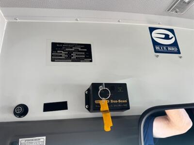 2004 Chevrolet Express Cutaway 3500 PASSENGER BUS - LOW MILES - Photo 30 - Prescott, AZ 86301