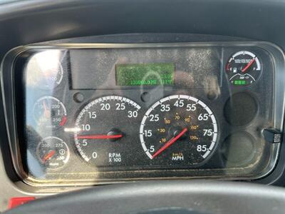 2017 Freightliner M2 106 Box Van   - Photo 10 - Mesa, AZ 85201