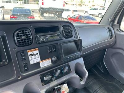 2017 Freightliner M2 106 Box Van   - Photo 9 - Mesa, AZ 85201