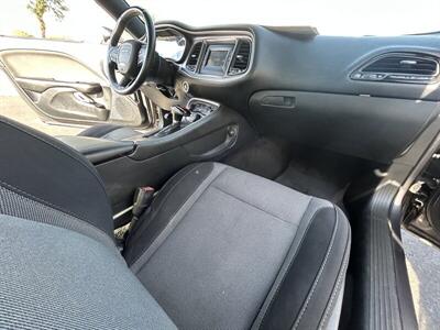 2015 Dodge Challenger SXT   - Photo 14 - Prescott, AZ 86301
