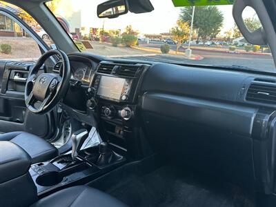 2021 Toyota 4Runner TRD Off-Road Premium   - Photo 32 - Mesa, AZ 85201