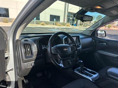 2018 Chevrolet Colorado LT  Crew Cab - Photo 18 - Mesa, AZ 85201
