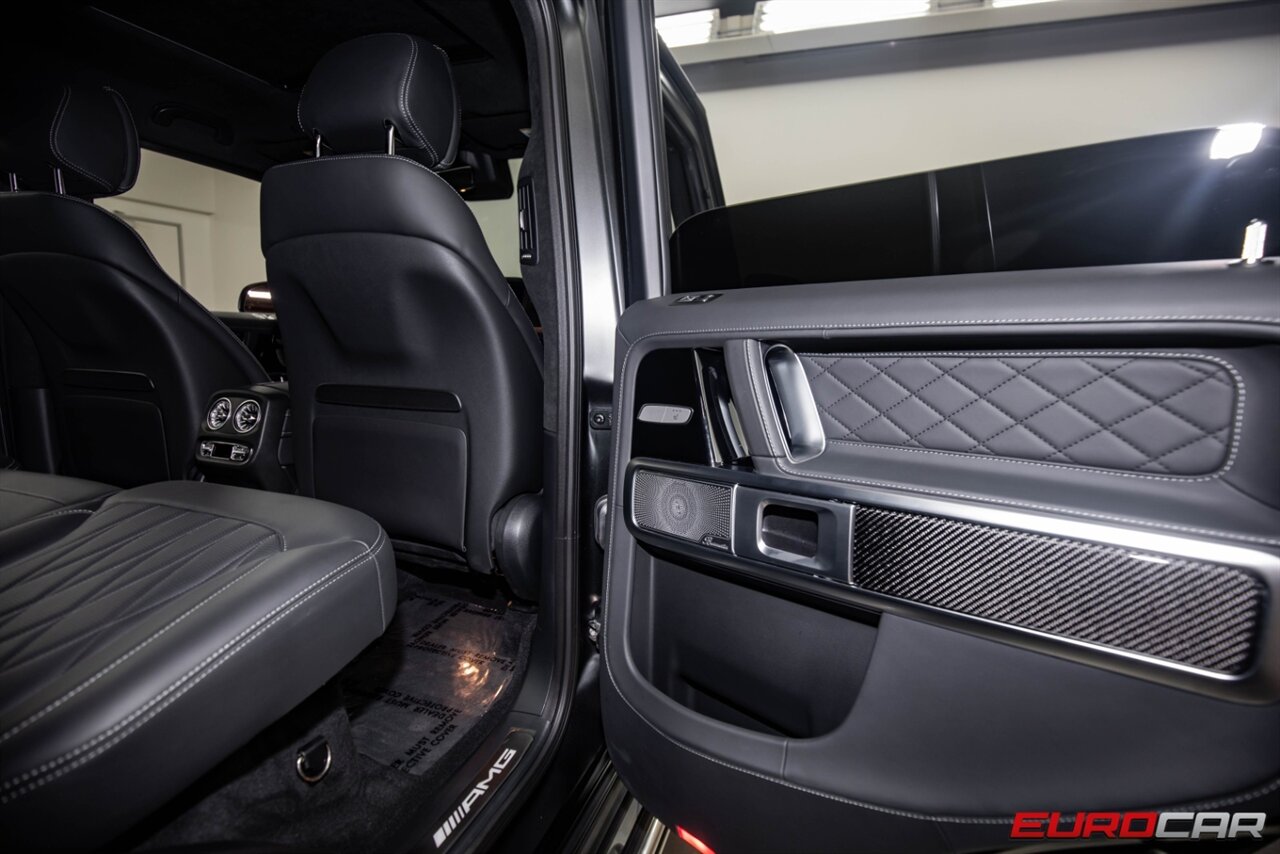 2024 Mercedes-Benz AMG G 63  *EXCLUSIVE INTERIOR PACKAGE PLUS * AMG CARBON FIBER* - Photo 17 - Costa Mesa, CA 92626