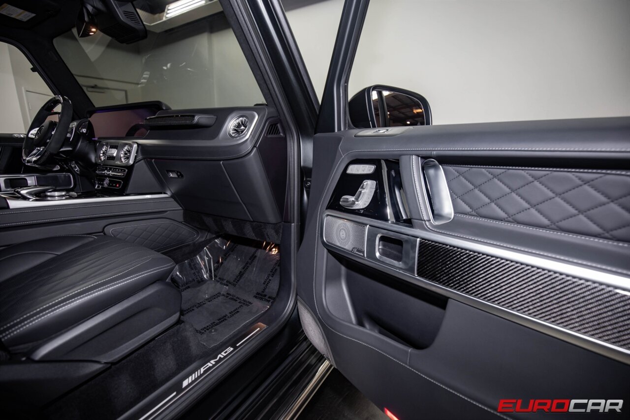 2024 Mercedes-Benz AMG G 63  *EXCLUSIVE INTERIOR PACKAGE PLUS * AMG CARBON FIBER* - Photo 12 - Costa Mesa, CA 92626