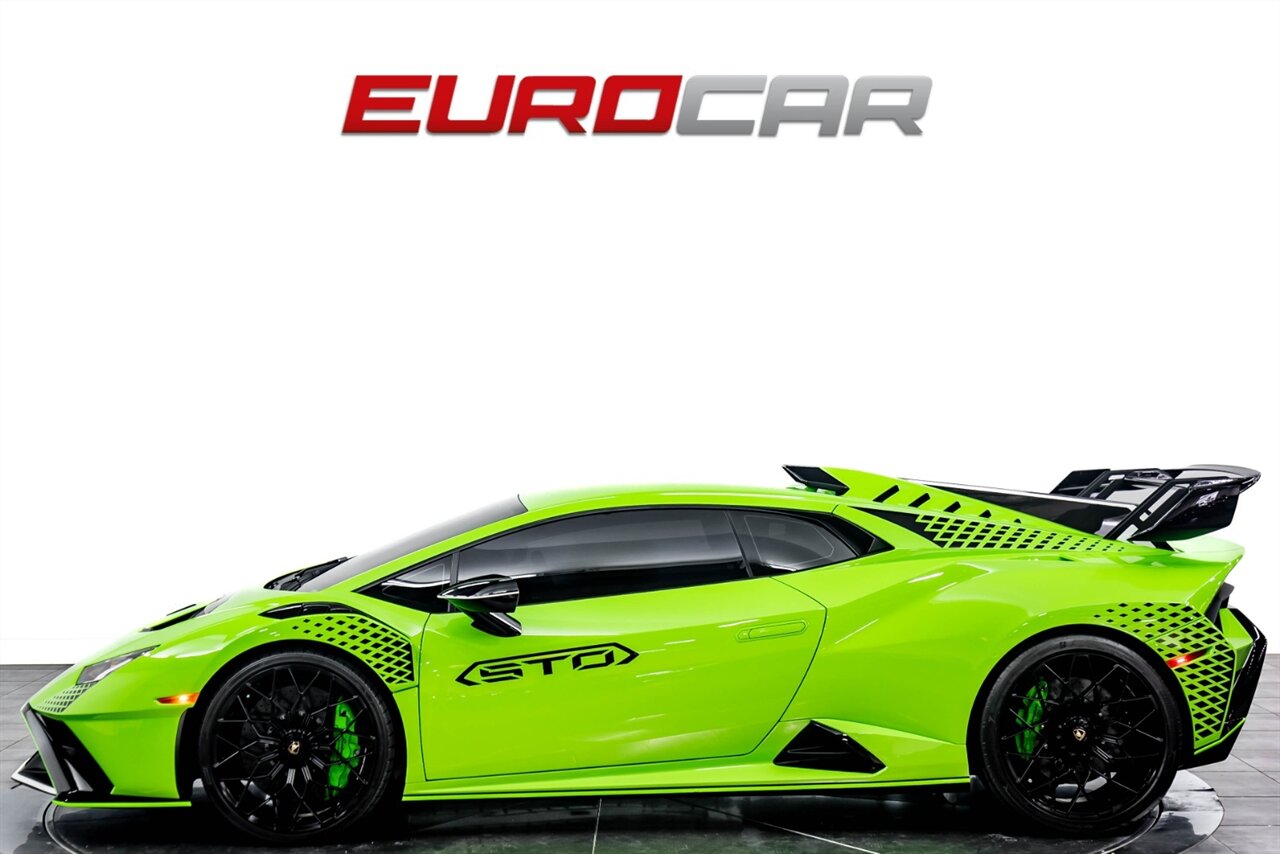 2022 Lamborghini Huracan STO  *HUGE CARBON OPTIONS * REAR WING* - Photo 2 - Costa Mesa, CA 92626