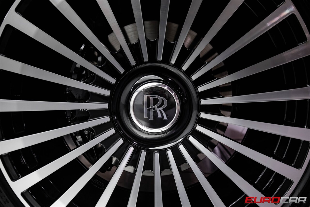 2023 Rolls-Royce Cullinan  *NEW 24 " MANSORY STYLE WHEELS "* STARLIGHT HEALDINER * REAR ENTERTAINMENT* - Photo 37 - Costa Mesa, CA 92626