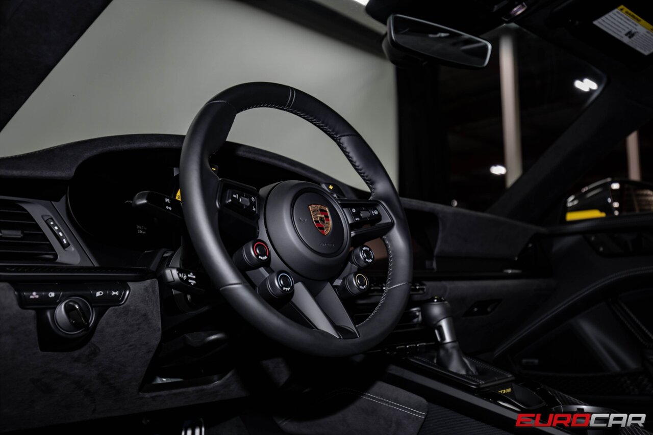2024 Porsche 911 GT3 RS  *WEISSACH PACKAGE * CERAMIC BRAKES* SUSPENSION LIFT* - Photo 10 - Costa Mesa, CA 92626