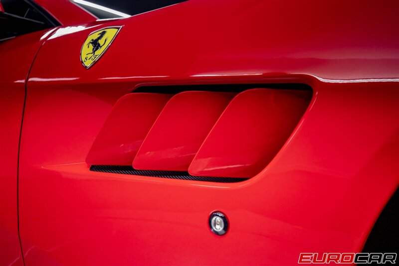2019 Ferrari GTC4Lusso photo