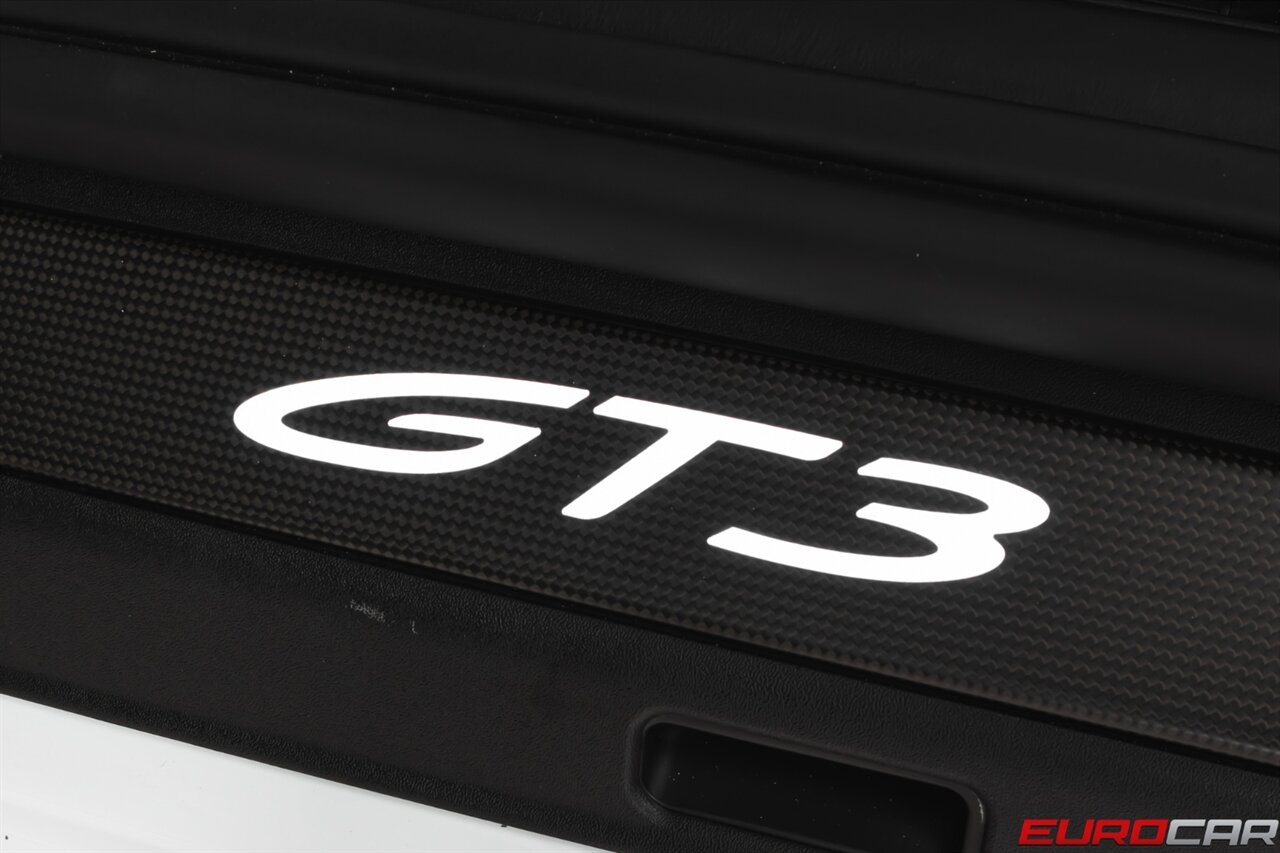 2022 Porsche 911 GT3  *CARBON FIBER * NICELY OPTIONED* - Photo 20 - Costa Mesa, CA 92626