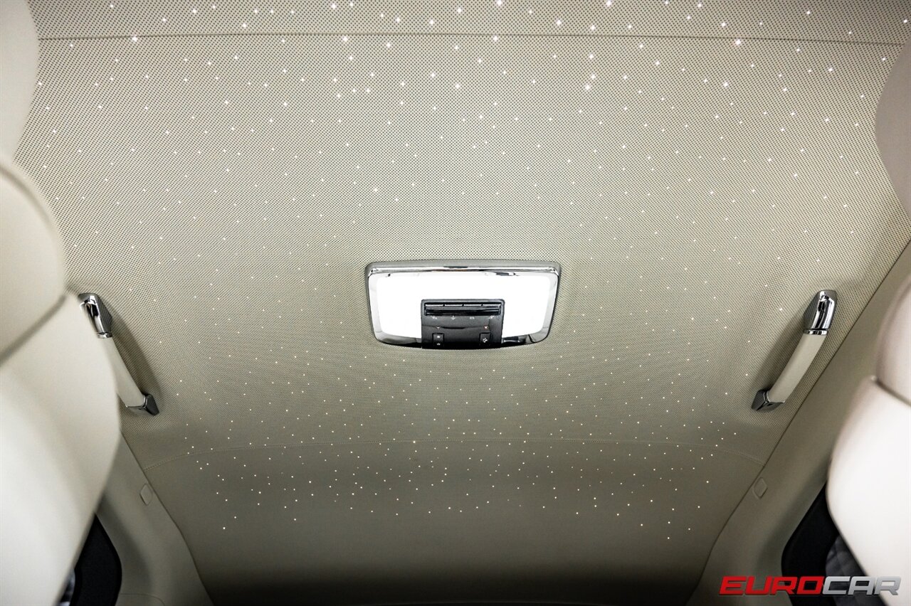 2023 Rolls-Royce Cullinan  *STARLIGHT HEADLINER *26 " WHEELS* - Photo 24 - Costa Mesa, CA 92626