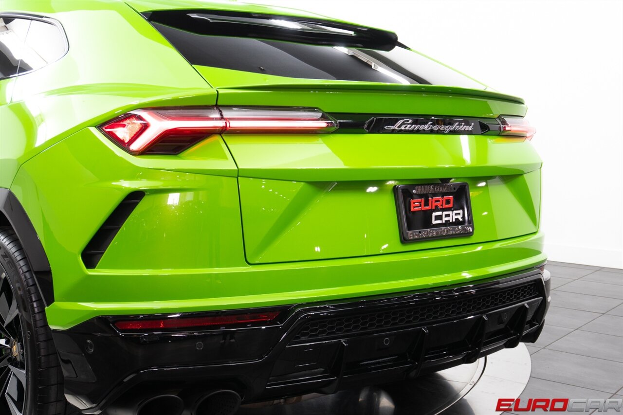 2021 Lamborghini Urus  *CARBON FIBER INTERIOR * MASSAGE SEATS* - Photo 19 - Costa Mesa, CA 92626