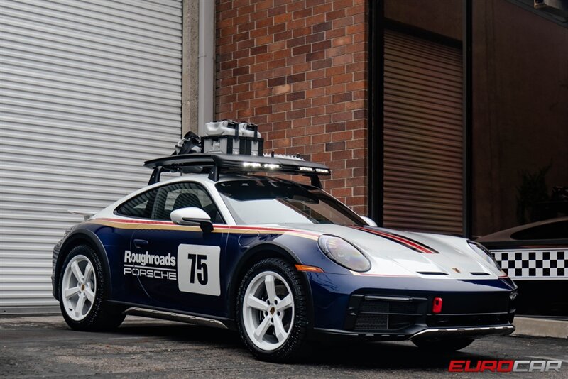 2024 Porsche 911 Dakar photo