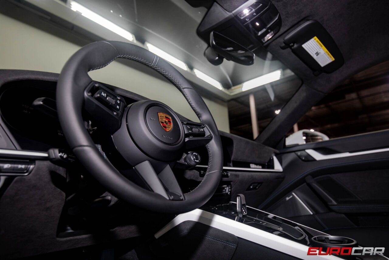 2024 Porsche 911 Dakar  *RALLYE DESIGN PACKAGE * LIMITED PRODUCTION* - Photo 11 - Costa Mesa, CA 92626