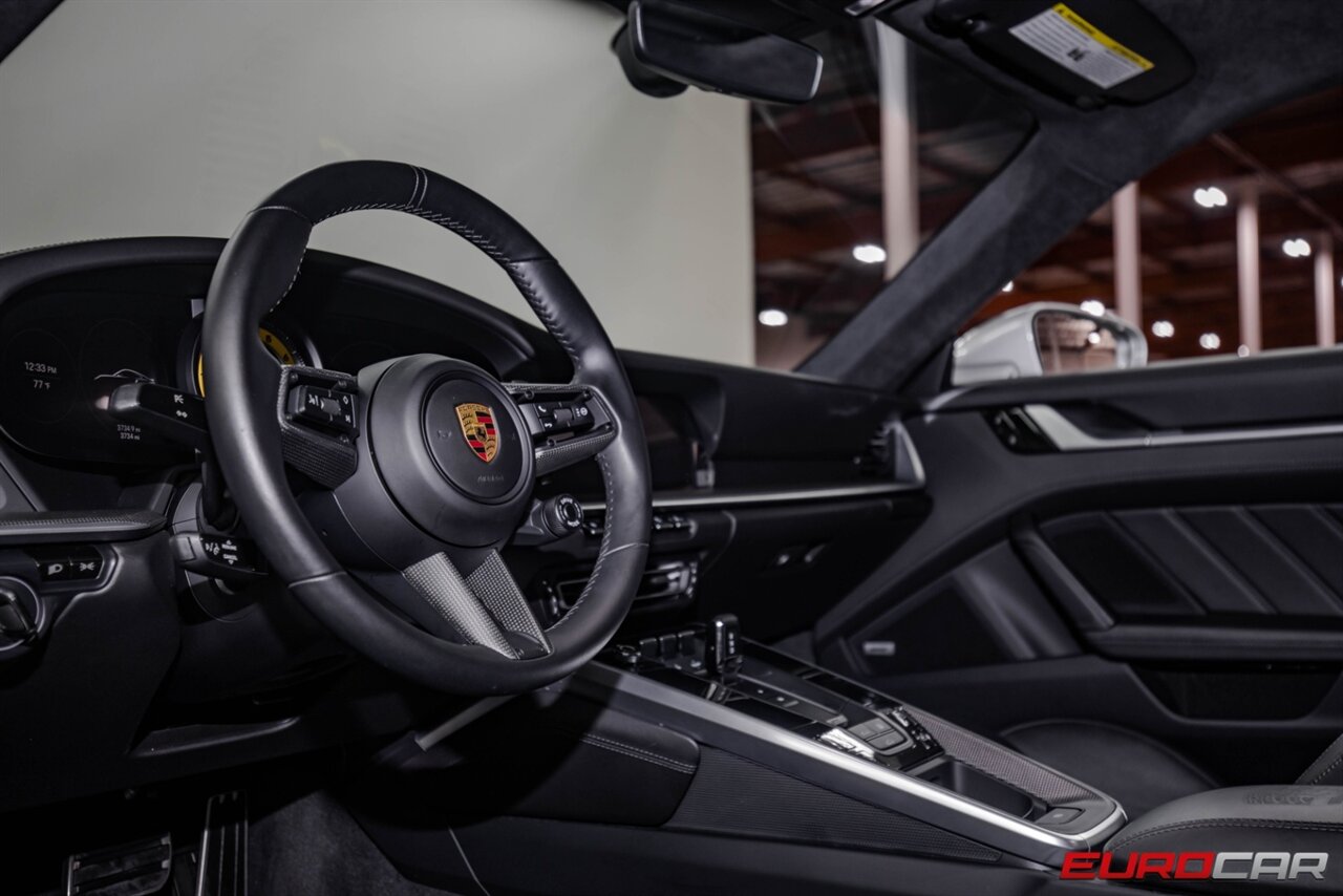 2021 Porsche 911 Turbo S  *SPORTDESIGN PACKAGE * SPORT EXHAUST * CERAMIC BRAKES* - Photo 10 - Costa Mesa, CA 92626