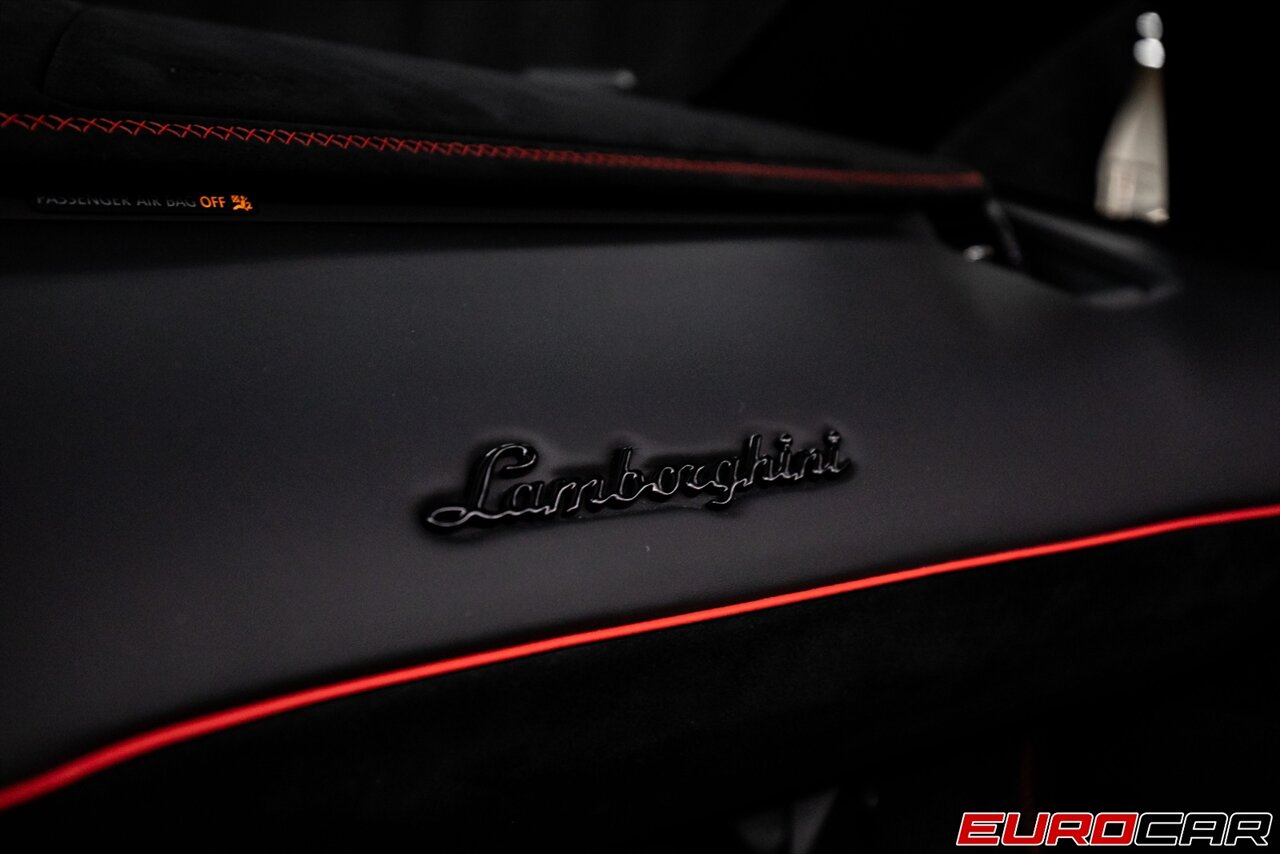 2020 Lamborghini Aventador LP 770-4 SVJ  *ROADSTER * HUGE CARBON OPTIONS * AD PERSONAM BUILD* - Photo 26 - Costa Mesa, CA 92626