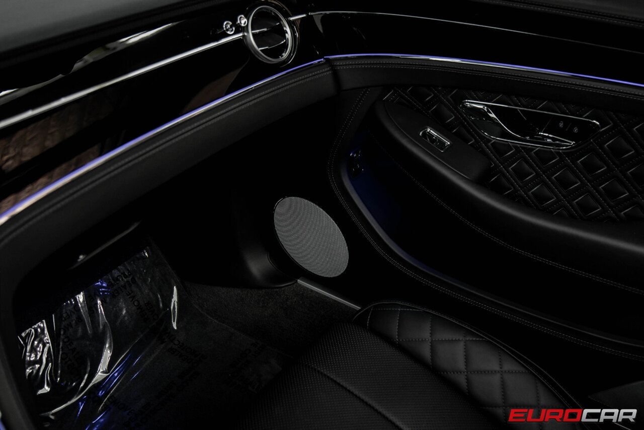 2022 Bentley Continental GT GT V8  *MULLINER DRIVING SPEC * BLACKLINE SPEC * FRONT SEAT COMFORT SPEC* - Photo 25 - Costa Mesa, CA 92626