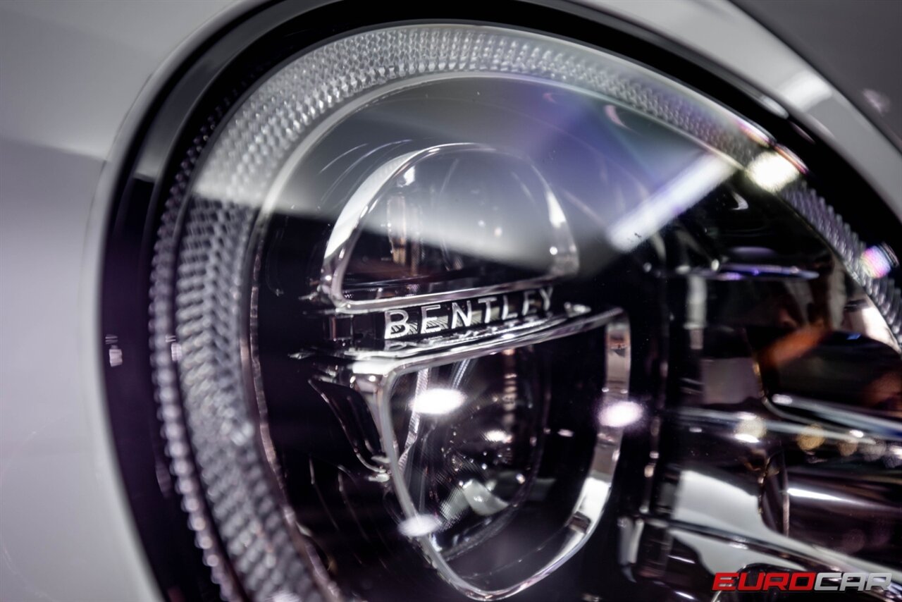 2020 Bentley Bentayga Speed  *EXTENDED RANGE PAINT * TOURING SPEC * BLACKLINE SPEC* - Photo 28 - Costa Mesa, CA 92626