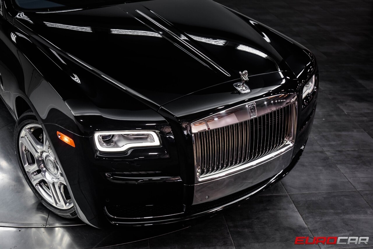 2017 Rolls-Royce Ghost  *BEAUTIFUL SPEC * IMMACULATE CONDITION* - Photo 35 - Costa Mesa, CA 92626