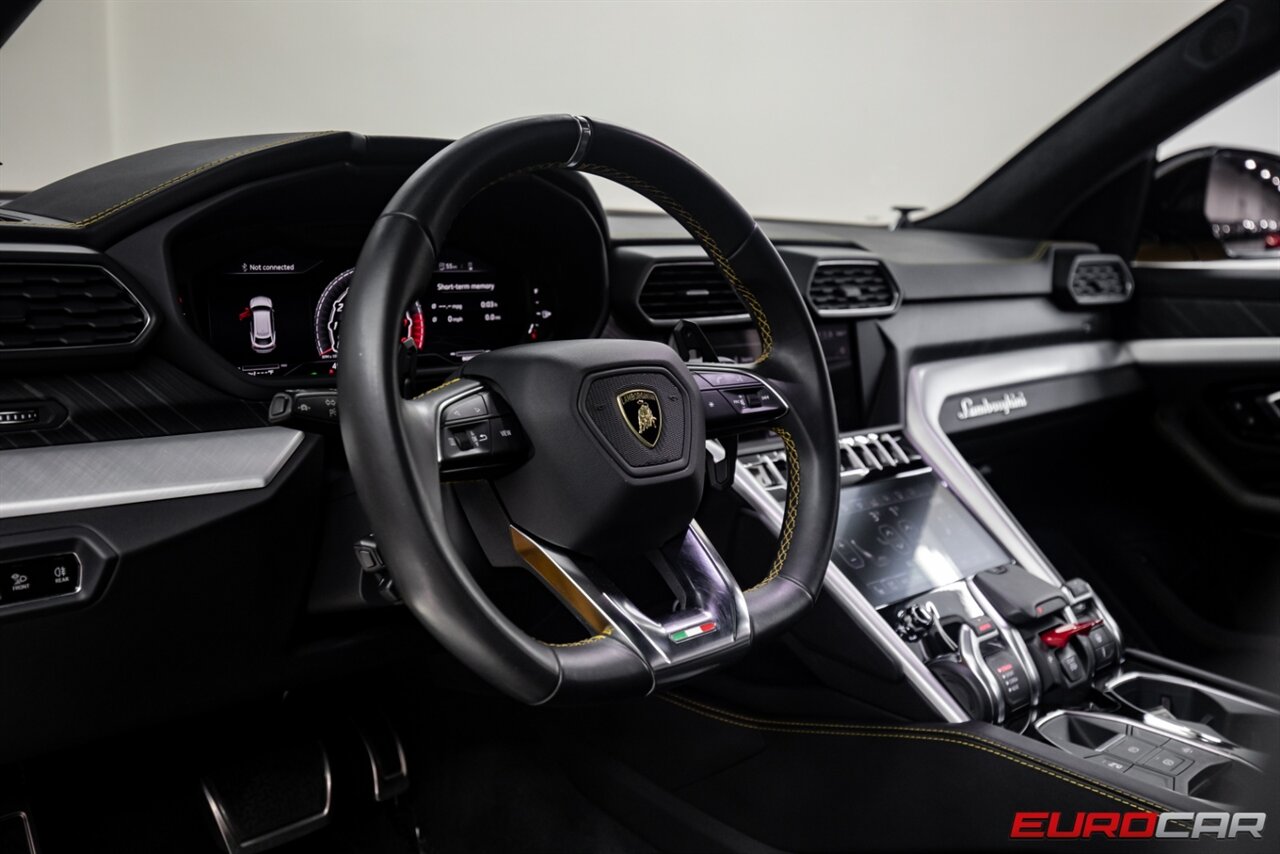 2019 Lamborghini Urus  *4 SEAT CONFIGURATION * STYLE PACKAGE* - Photo 27 - Costa Mesa, CA 92626