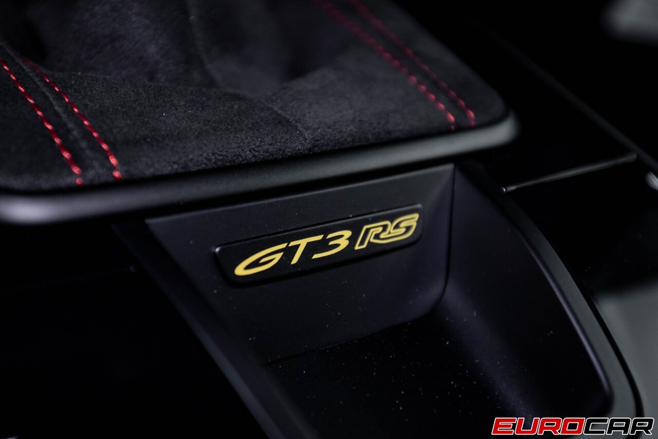 2023 Porsche 911 GT3 RS  *WEISSACH PACKAGE * CUSTOM WHEELS * SUSPENSION LIFTER* - Photo 17 - Costa Mesa, CA 92626