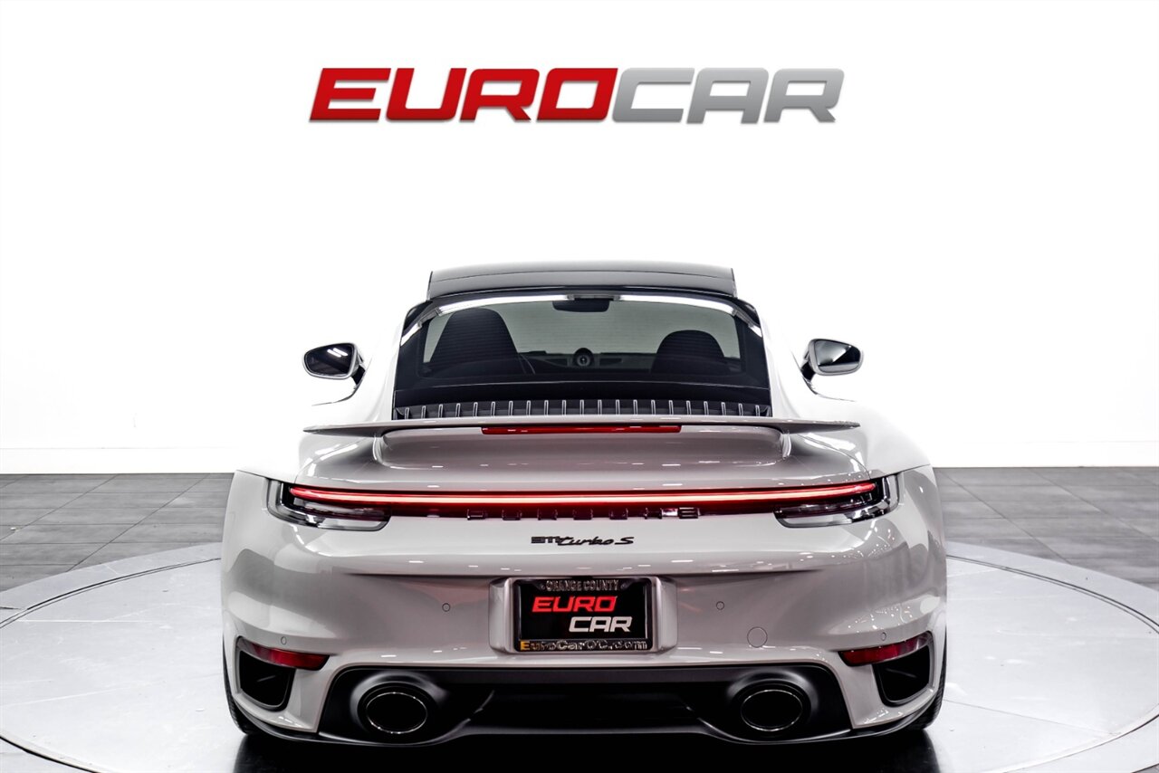 2022 Porsche 911 Turbo S  *SPORT EXHAUST SYSTEM * EXCLUSIVE DESIGN WHEELS* - Photo 4 - Costa Mesa, CA 92626