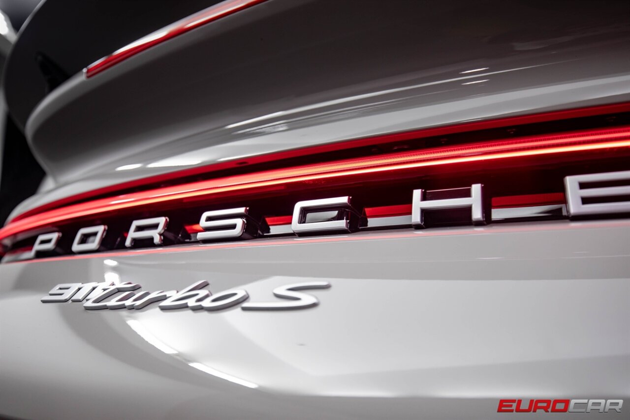 2023 Porsche 911 Turbo S  *SPORT EXHAUST SYSTEM * GLASS SUNROOF** - Photo 22 - Costa Mesa, CA 92626
