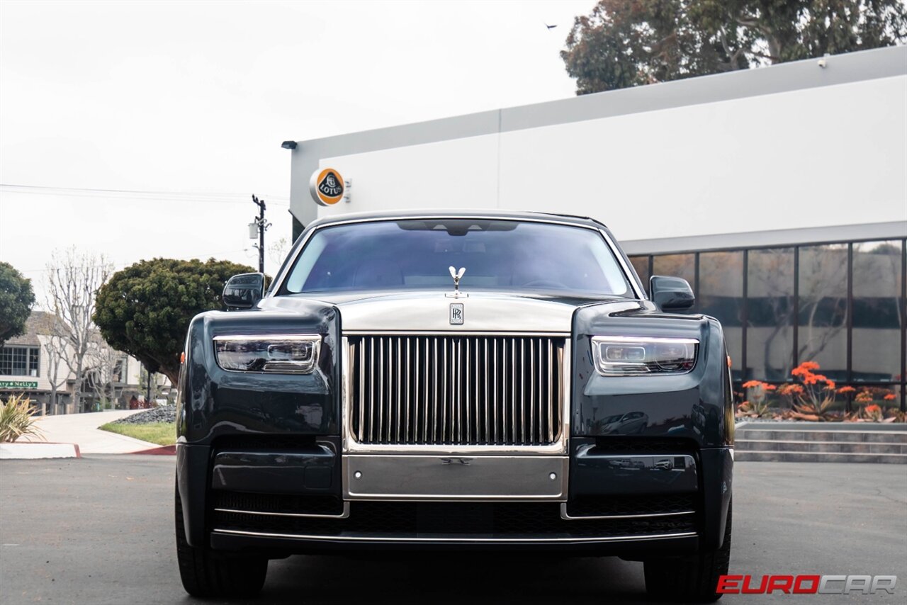 2023 Rolls-Royce Phantom  *IMMERSIVE REAR SEATING * REAR THEATER *$628,300.00 MSRP** - Photo 12 - Costa Mesa, CA 92626