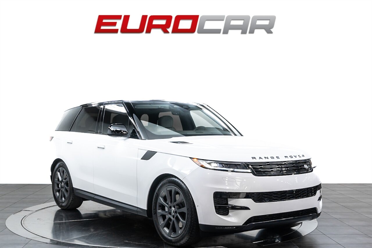 2024 Land Rover Range Rover Sport P360 SE  *ONLY 36 MILES * BEAUTIFUL WHITE/WHITE SPEC* - Photo 7 - Costa Mesa, CA 92626