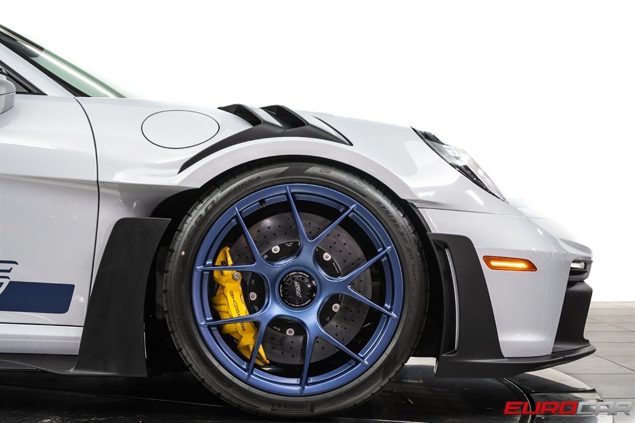 2024 Porsche 911 GT3 RS  *WEISSACH PACKAGE * FRONT AXLE LIFT SYSTEM* - Photo 11 - Costa Mesa, CA 92626