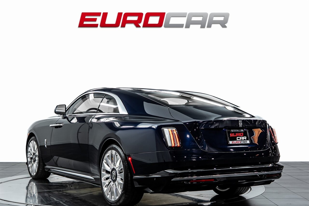 2024 Rolls-Royce Spectre *SPECTRE LAUNCH PACKAGE * BESPOKE INTERIOR* - Photo 3 - Costa Mesa, CA 92626