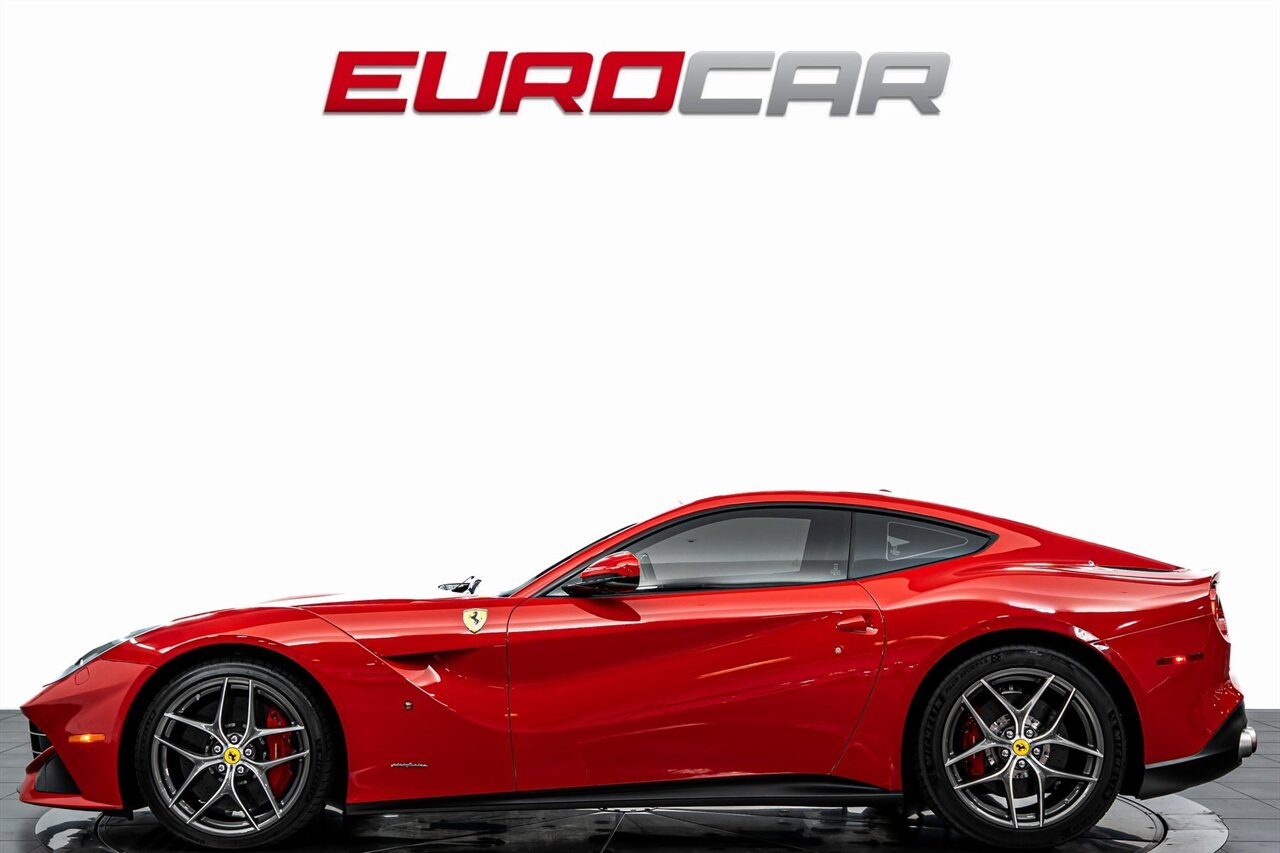 2014 Ferrari F12berlinetta  *CARBON FIBER LED STEERING WHEEL * FULL BODY PPF* - Photo 2 - Costa Mesa, CA 92626