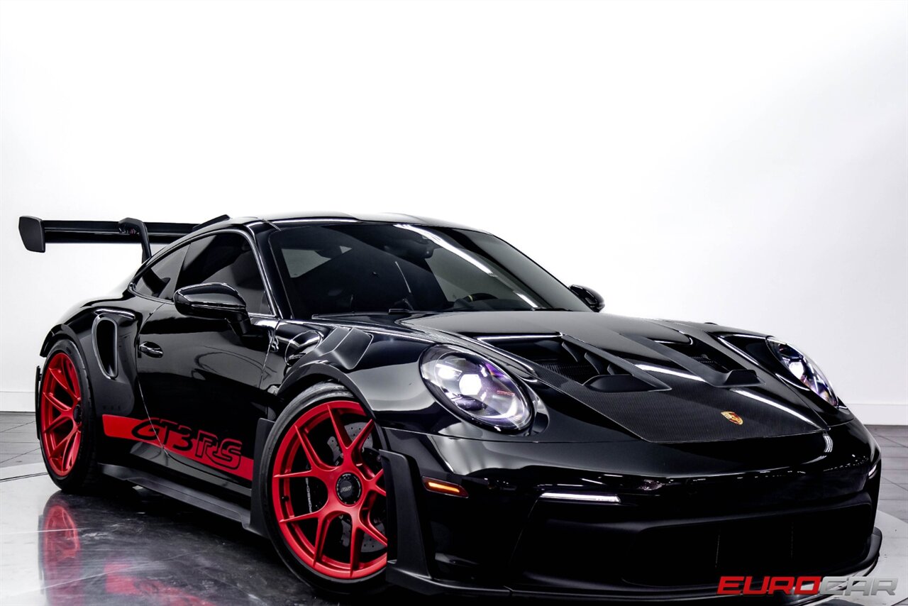 2023 Porsche 911 GT3 RS  *WEISSACH PACKAGE * CERAMIC BRAKES* - Photo 30 - Costa Mesa, CA 92626