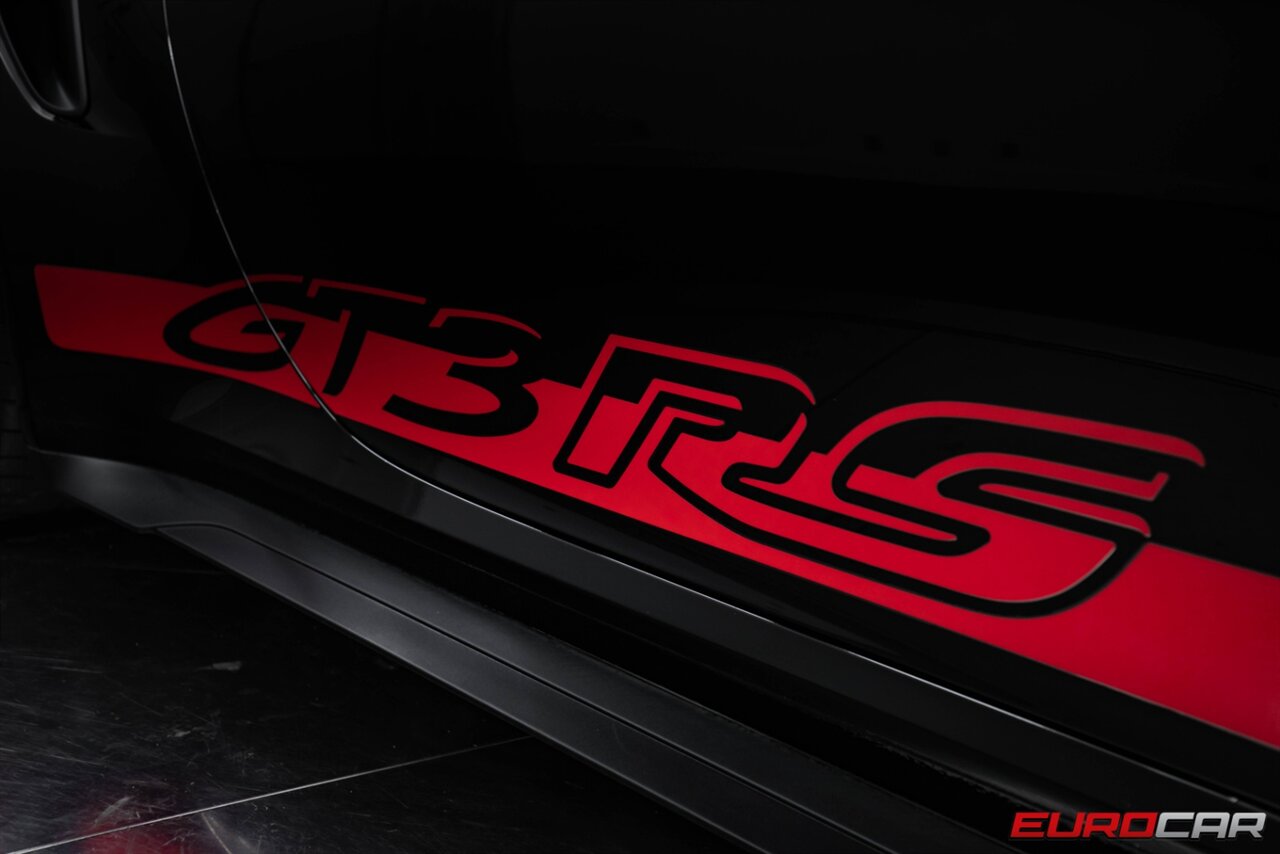 2023 Porsche 911 GT3 RS  *WEISSACH PACKAGE * CERAMIC BRAKES* - Photo 25 - Costa Mesa, CA 92626