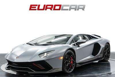 2022 Lamborghini Aventador LP 780-4 Ultimae  *$17,500 FACTORY MATTE * CARBON FIBER OPTIONS*