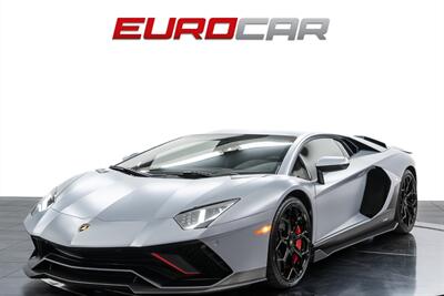 2022 Lamborghini Aventador LP 780-4 Ultimae  *$17,500 FACTORY MATTE * CARBON FIBER OPTIONS*