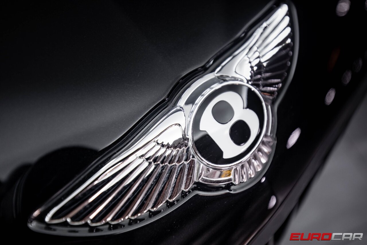 2023 Bentley Bentayga EWB V8  *LWB 4 SEAT CONFIGURATION * BLACKLINE SPEC * REAR ENTERTAINMENT* - Photo 36 - Costa Mesa, CA 92626