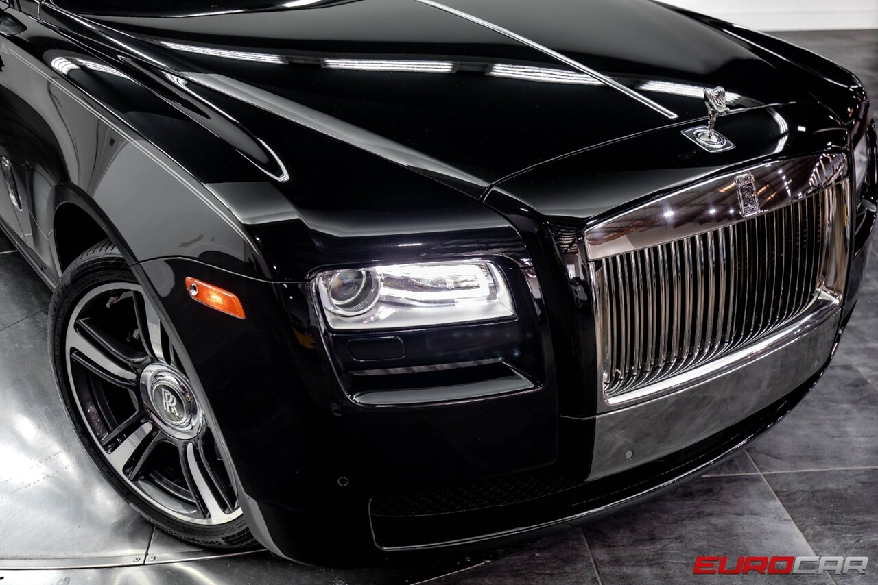 2014 Rolls-Royce Ghost V SPEC  *RARE V-SPEC SERIES * *593 HP * IMMACULATE CONDITION* - Photo 31 - Costa Mesa, CA 92626