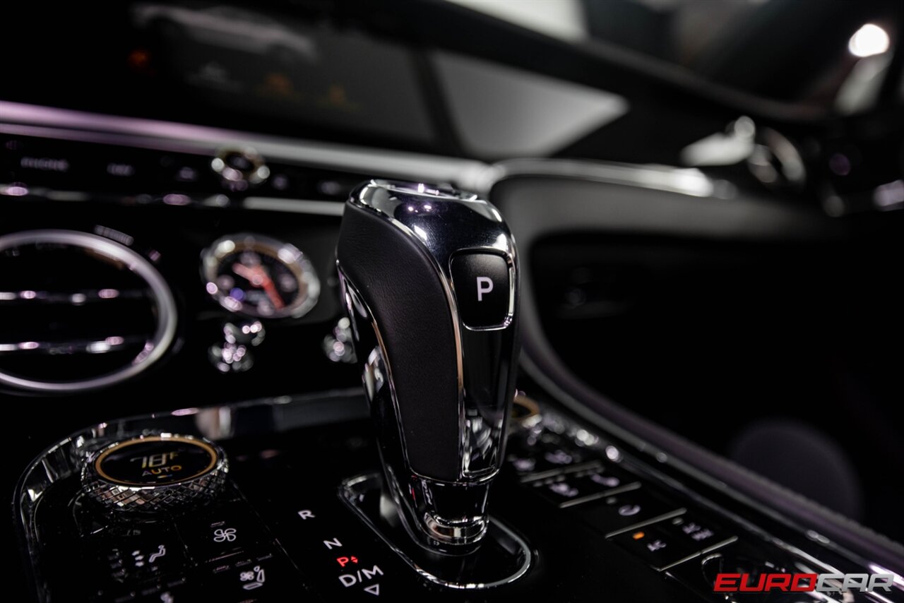 2021 Bentley Continental GT GT V8  *MULLINER SPEC w/22 " WHEELS * HUGE CARBON FIBER OPTIONS* - Photo 15 - Costa Mesa, CA 92626