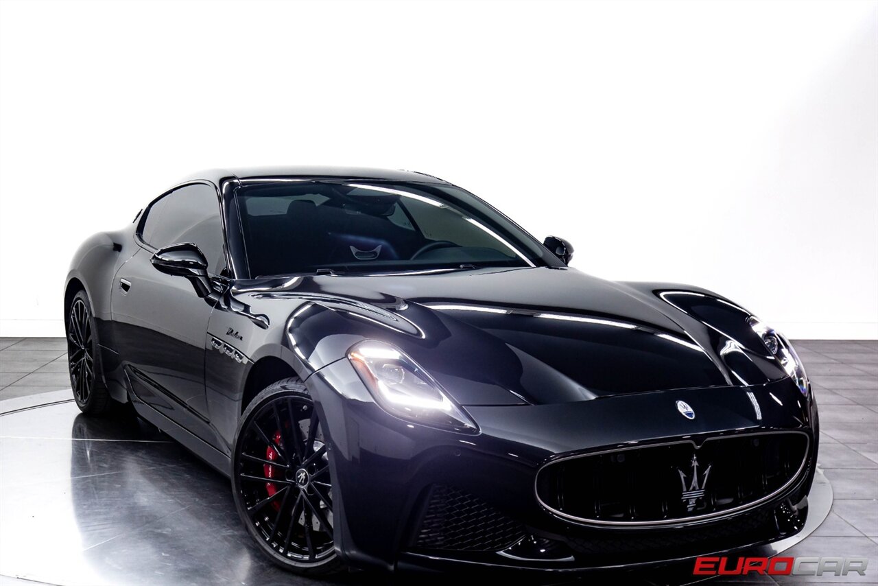 2024 Maserati Gran Turismo Modena  *SPORT DESIGN PACKAGE * CARBON INTERIOR* - Photo 30 - Costa Mesa, CA 92626
