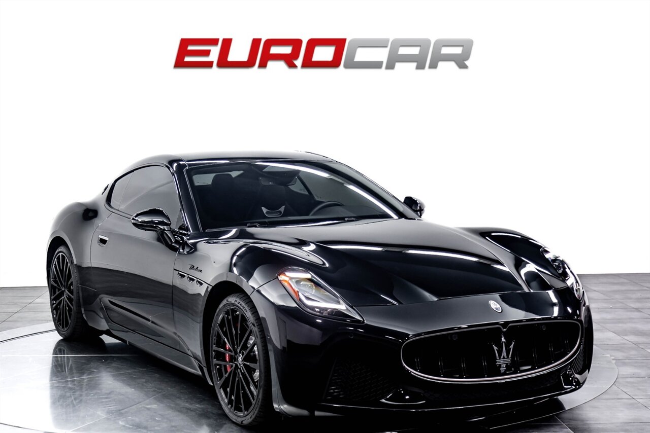 2024 Maserati Gran Turismo Modena  *SPORT DESIGN PACKAGE * CARBON INTERIOR* - Photo 7 - Costa Mesa, CA 92626
