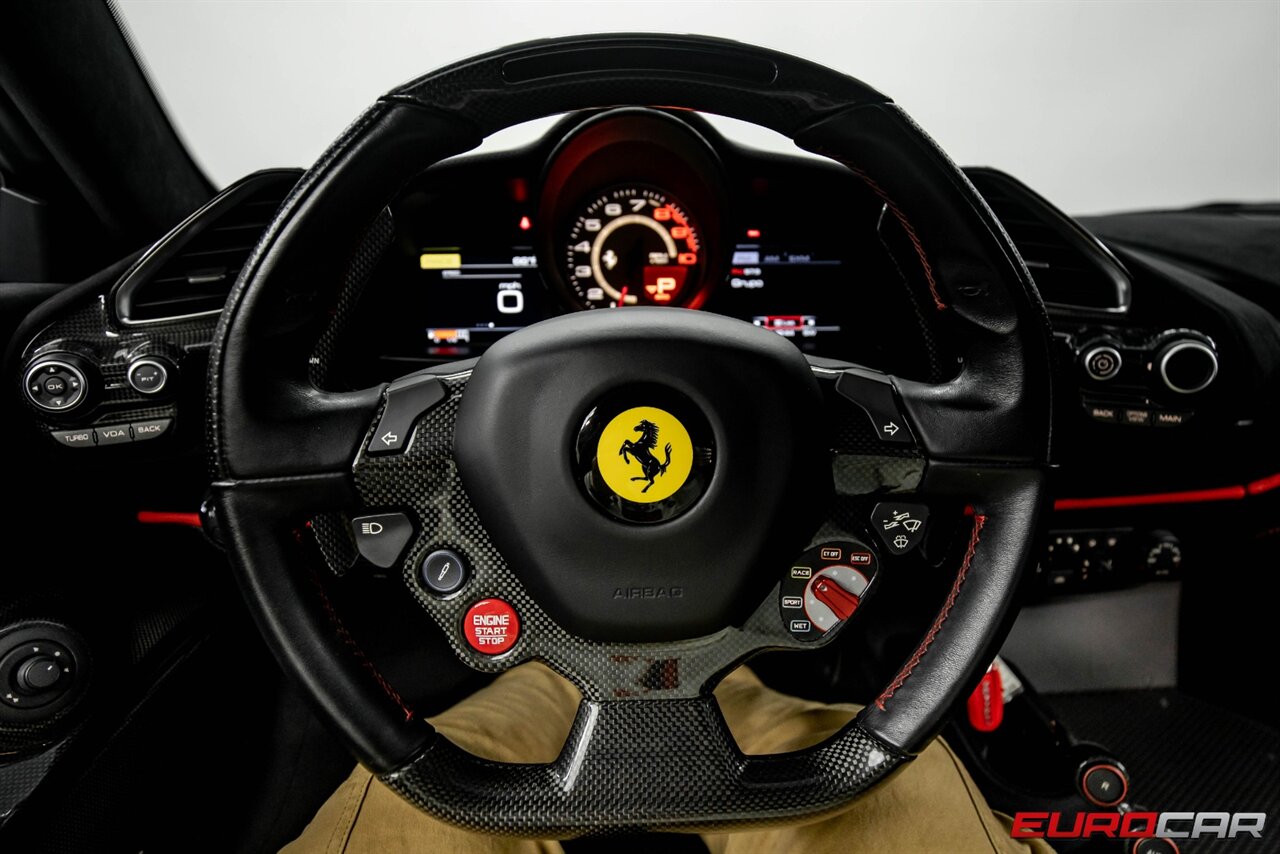 2020 Ferrari 488  *CARBON FIBER OPTIONS * STUNNING* - Photo 20 - Costa Mesa, CA 92626