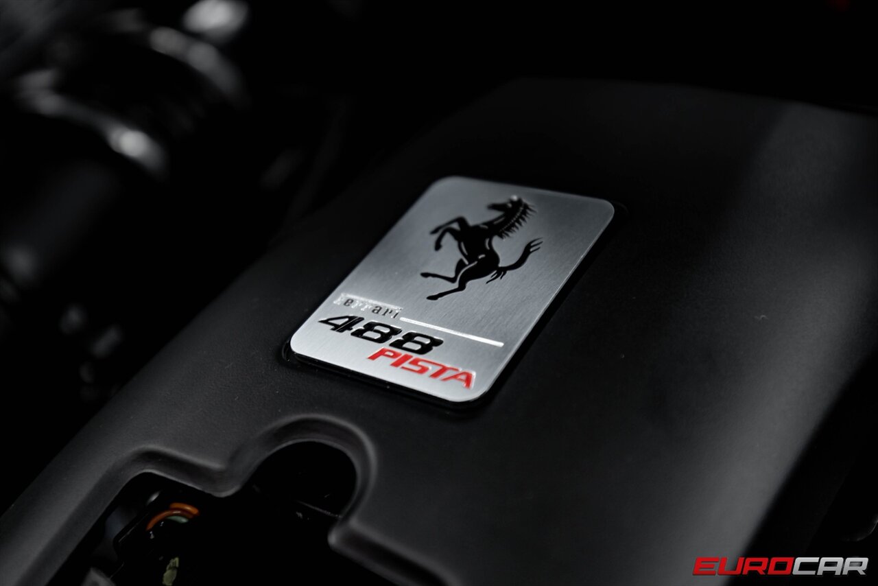 2020 Ferrari 488  *CARBON FIBER OPTIONS * STUNNING* - Photo 26 - Costa Mesa, CA 92626