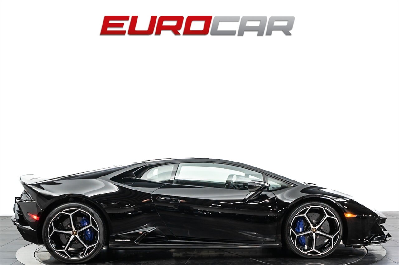 2020 Lamborghini Huracan EVO  *ALL WHEEL DRIVE* HIGHLY OPTIONED* - Photo 6 - Costa Mesa, CA 92626