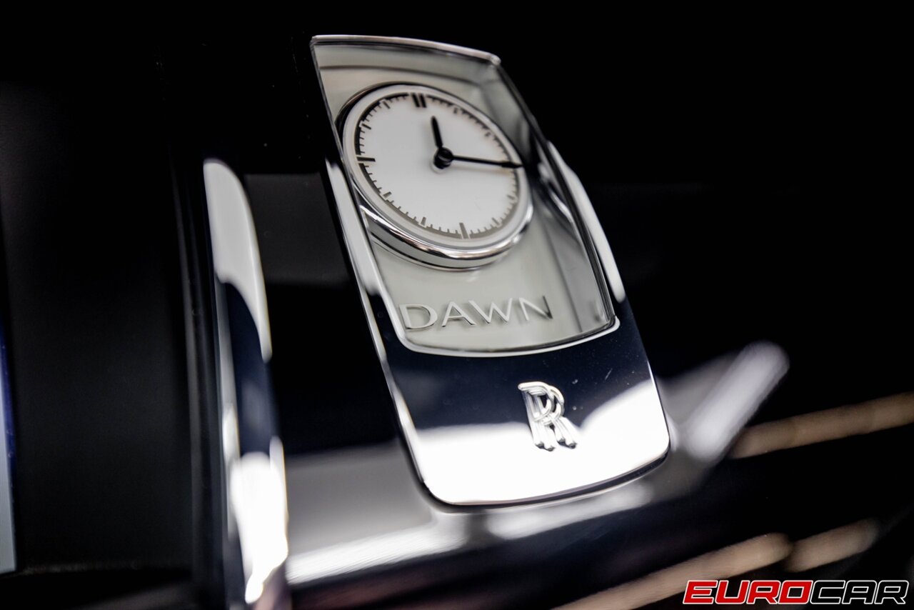 2016 Rolls-Royce Dawn  *IMMACULATE CONDITION* - Photo 19 - Costa Mesa, CA 92626