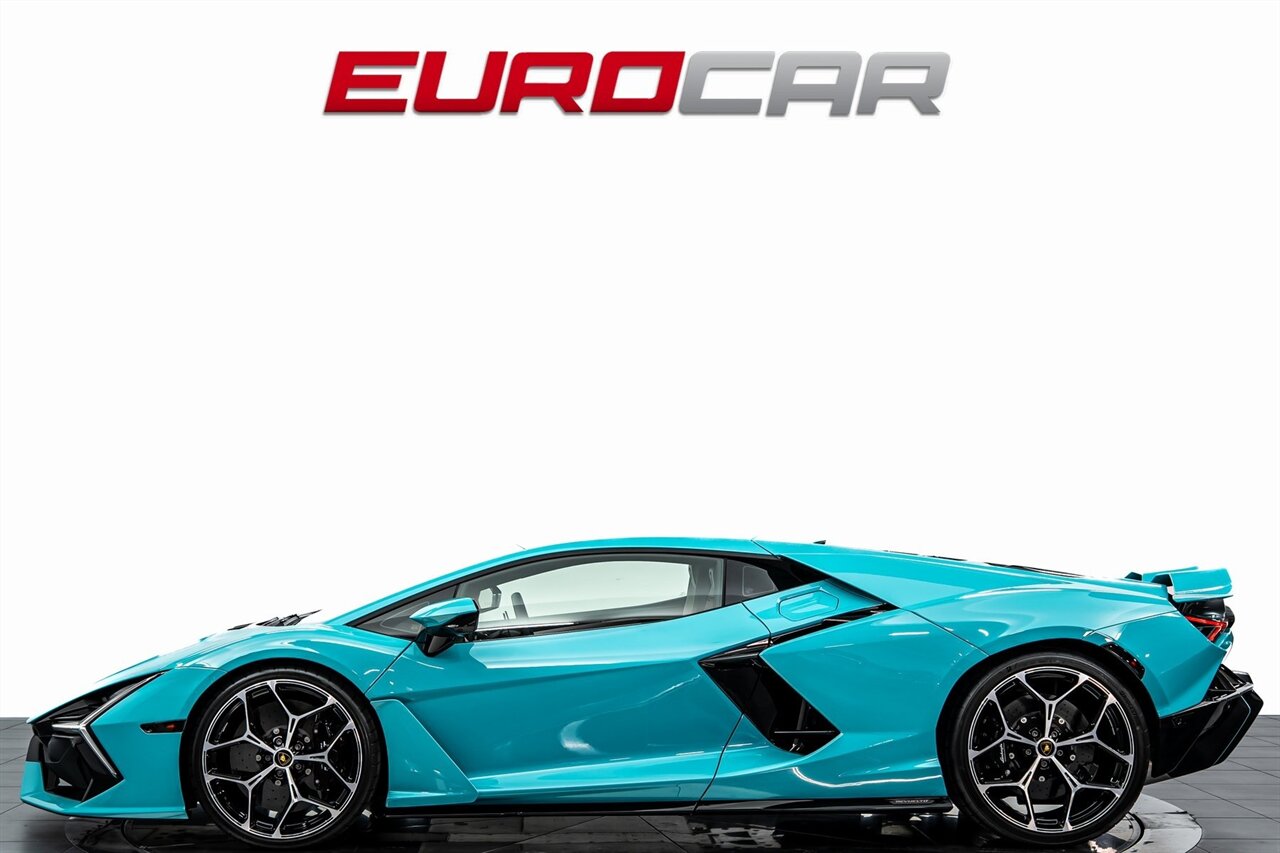 2024 Lamborghini Revuelto Base *HIGH GLOSS STYLE PACKAGE * PASSENGER DISPLAY   - Photo 2 - Costa Mesa, CA 92626