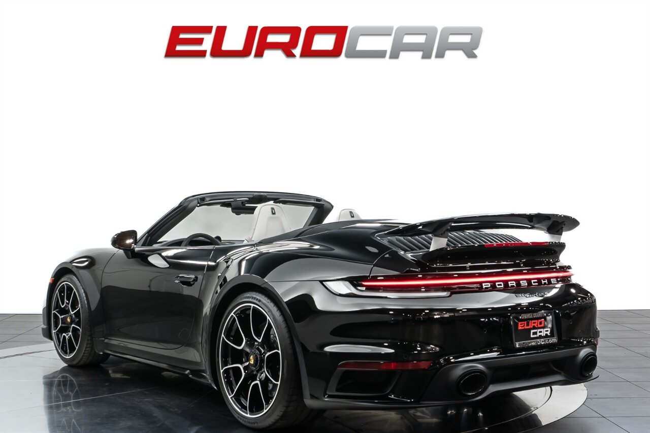 2024 Porsche 911 Turbo S  *CERAMIC BRAKES * SPORT EXHAUST * LIFT SYSTEM* - Photo 4 - Costa Mesa, CA 92626