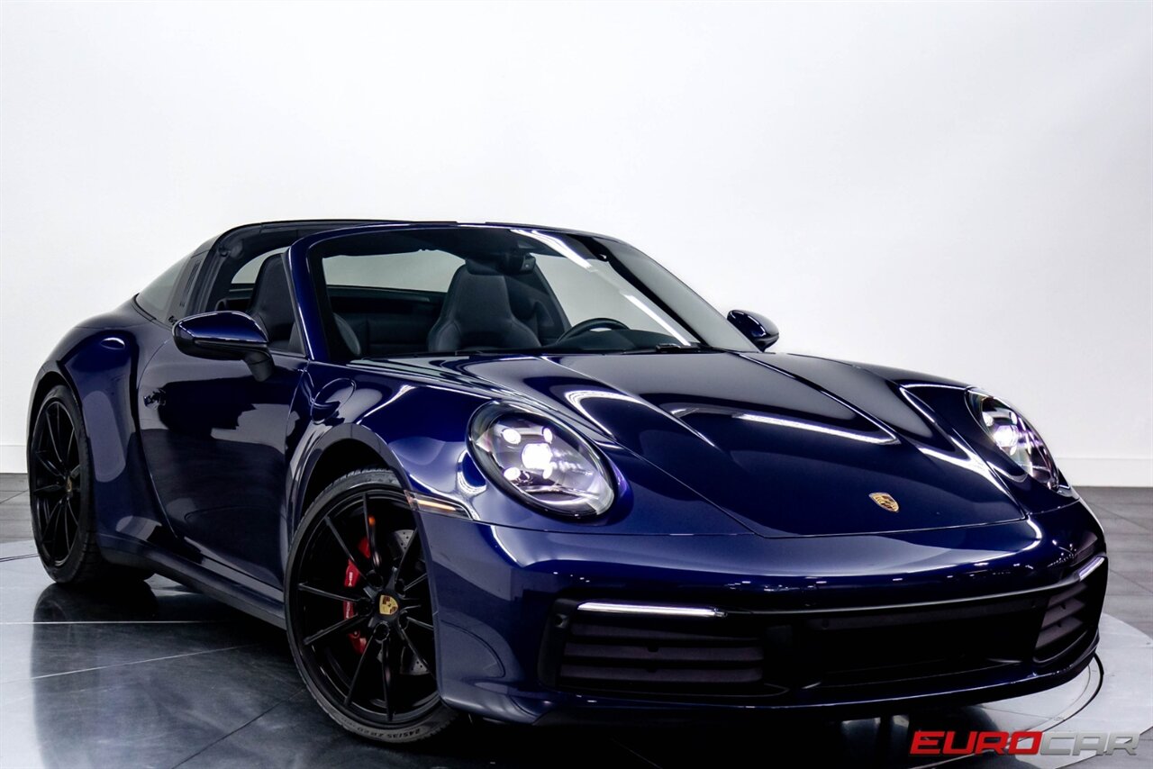 2021 Porsche 911 Targa 4S  *18-WAY SPORT SEATS * IMMACULATE CONDITION* - Photo 41 - Costa Mesa, CA 92626