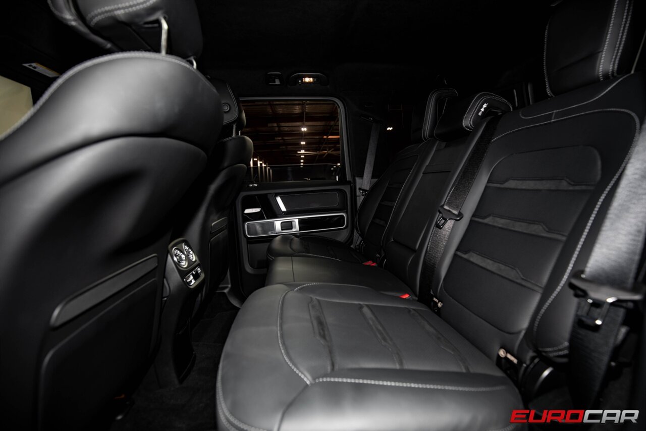 2023 Mercedes-Benz G63  *SEAT COMFORT PACKAGE * IMMACULATE* - Photo 16 - Costa Mesa, CA 92626